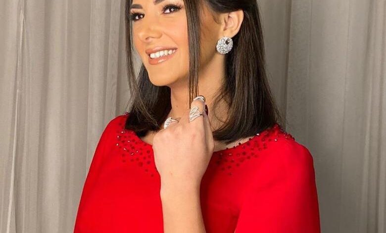 دنيا سمير غانم : عمرها ، زوجها ، بنتها ، أهم أعمالها. 1 دنيا سمير غانم : عمرها ، زوجها ، بنتها ، أهم أعمالها.