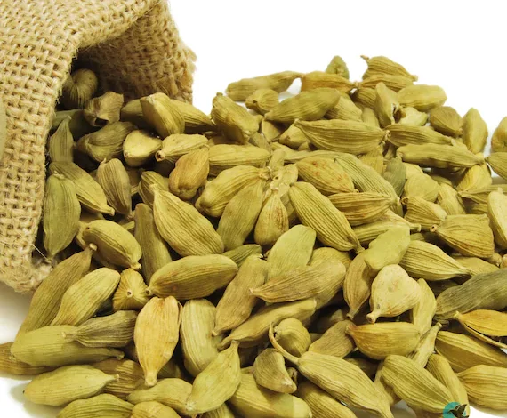 ماهي فوائد الهيل ؟