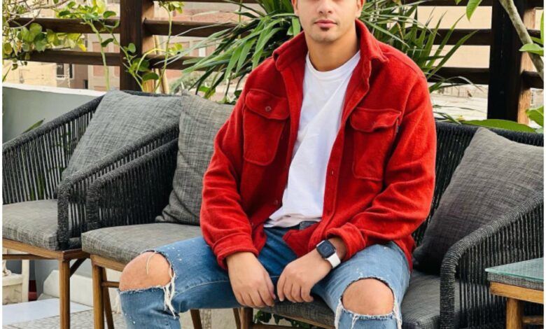 من هو مصطفى عنبه ، السيرة الذاتية كاملة