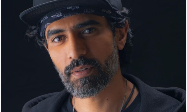 من هو محمد علاء ، زوجته ، سيرته الذاتية كاملة