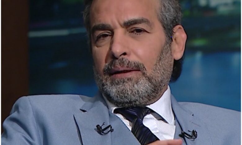 من هو أحمد عبدالعزيز ، عمره ، زوجته ، أعماله