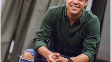 من هو خالد أنور ، عمره ، ديانته ، زوجته ، أعماله