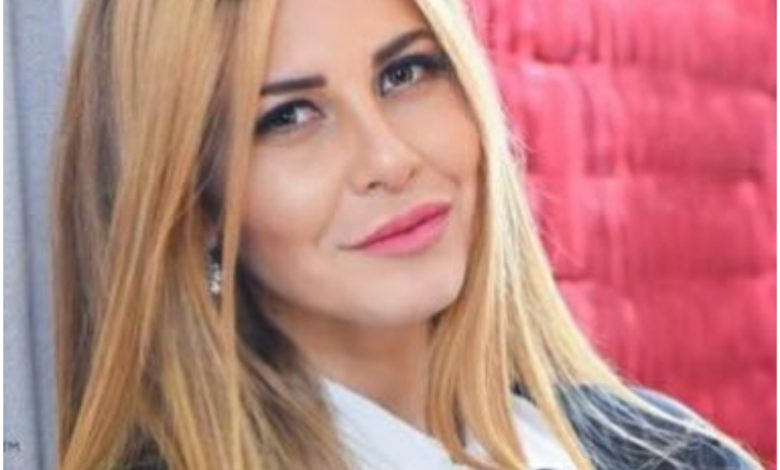 من هي منه حسين فهمي ، عمرها ، زواجها